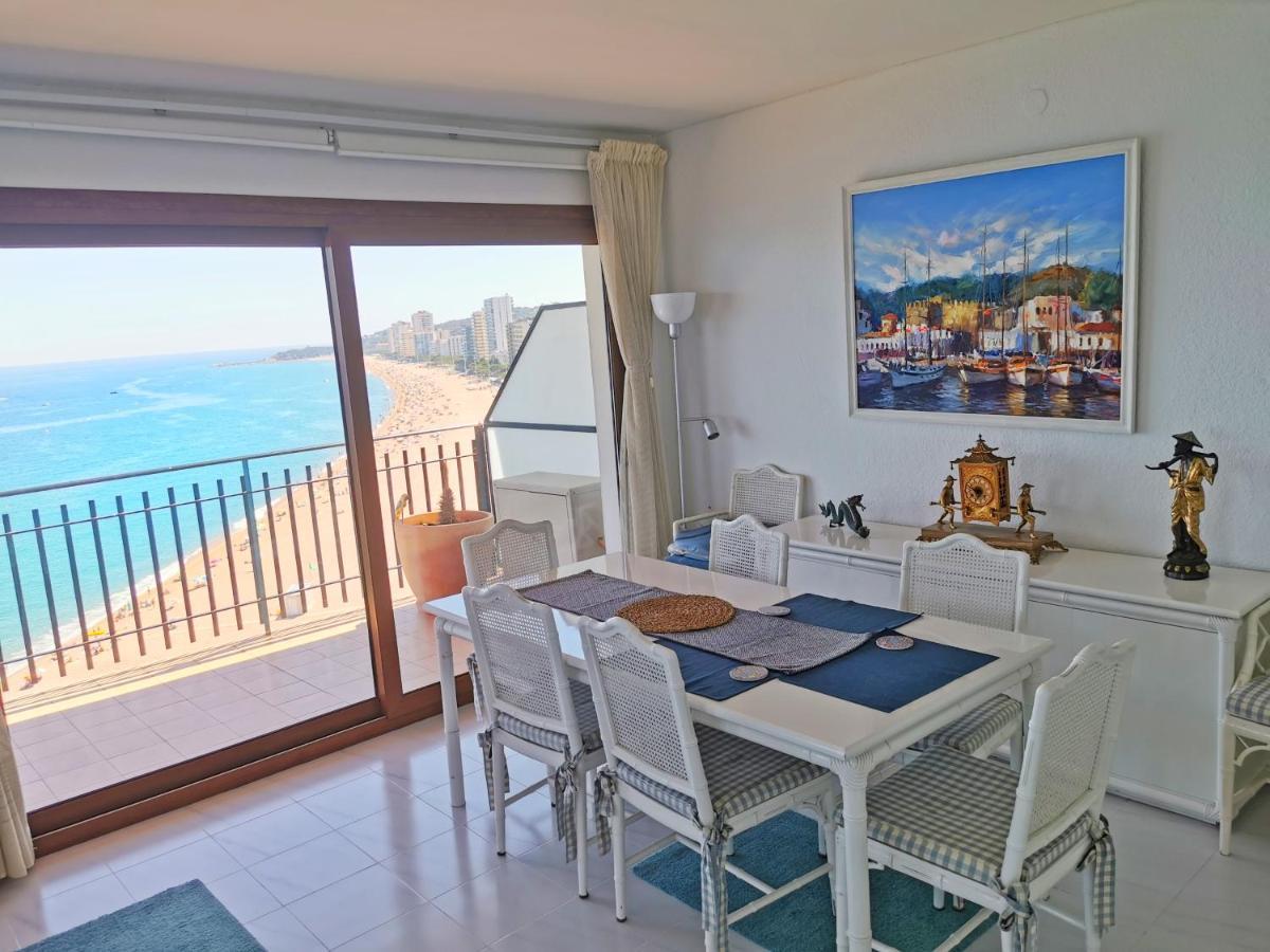 Spacious Seafront Apartment Platja d'Aro Dış mekan fotoğraf